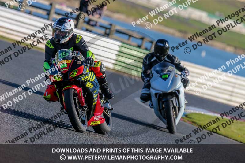 PJM Wedding Photography;enduro digital images;event digital images;eventdigitalimages;mallory park;mallory park photographs;mallory park trackday;mallory park trackday photographs;no limits trackdays;peter wileman photography;racing digital images;trackday digital images;trackday photos